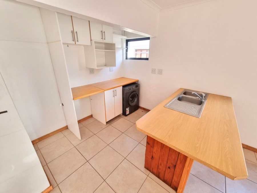 3 Bedroom Property for Sale in Sandbaai Western Cape